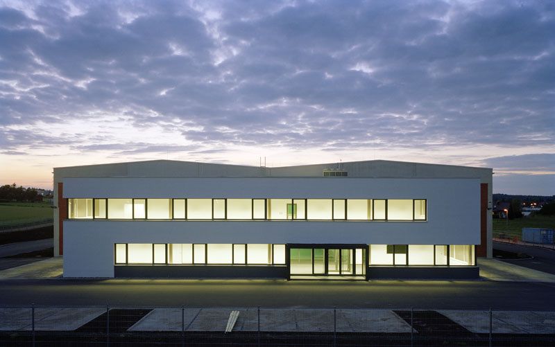 Außenansicht des Neubaus in Trossingen