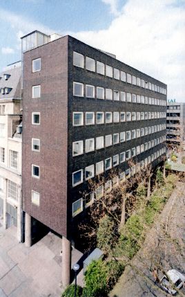 Bauablauf – Bestandsgebäude der Caritas Essen vor dem Umbau